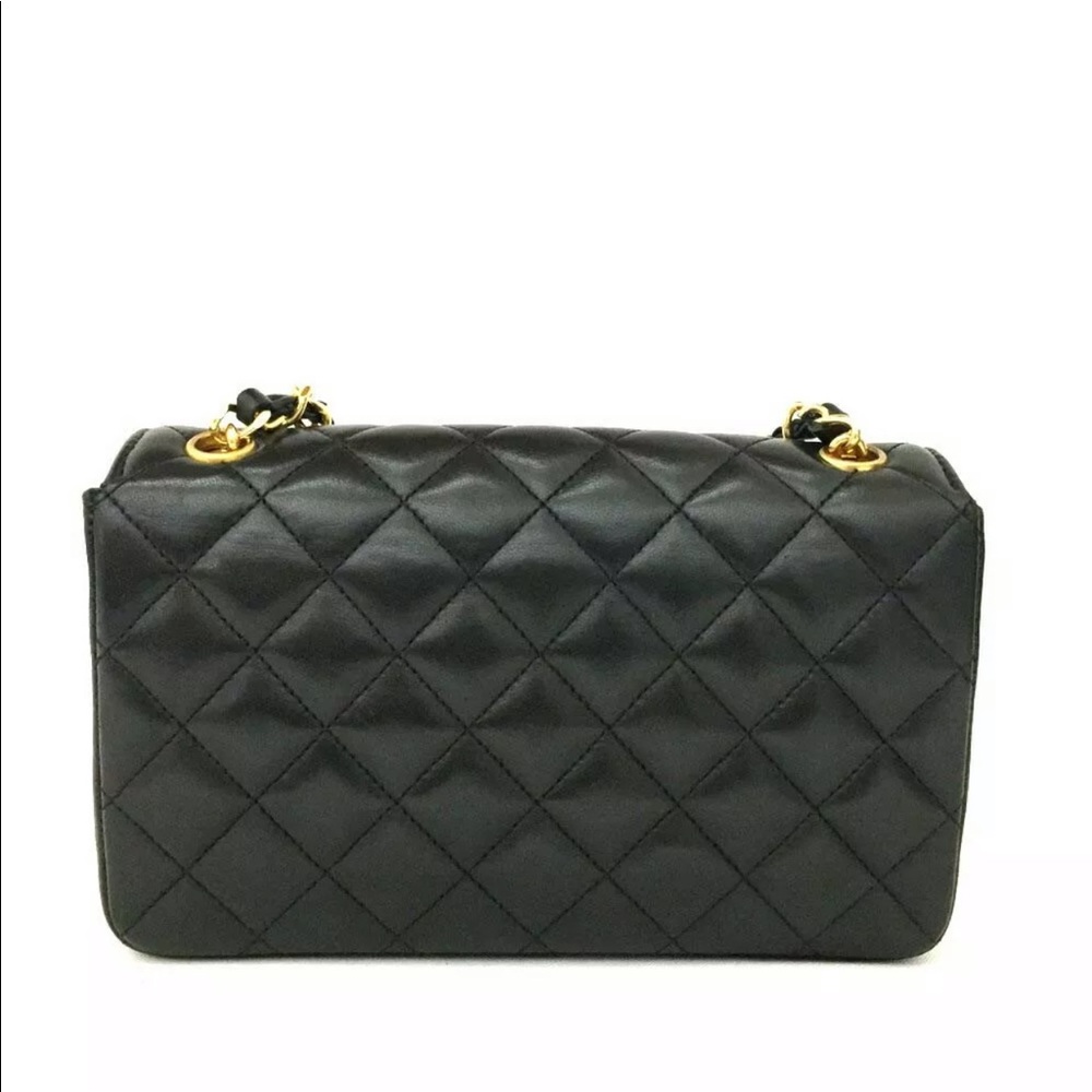❤️❤️❤️❤️🙏CHANEL Mini Classic Black/Gold Chain Flap Bag - Picture 5 of 11